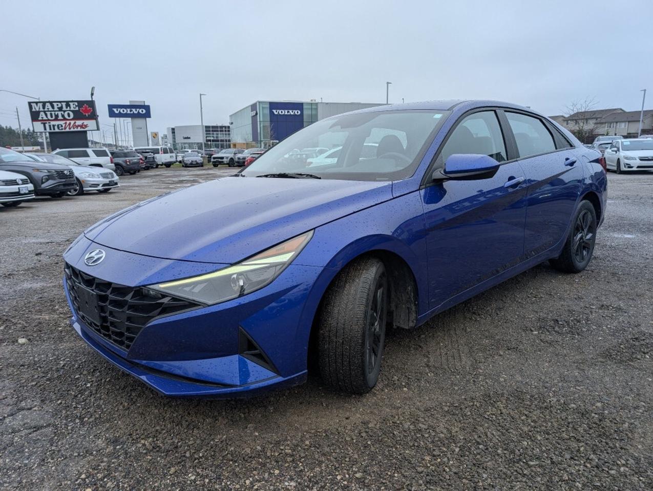 2023 Hyundai Elantra Preferred   CAMERA   HTD SEATS   CARPLAY Photo