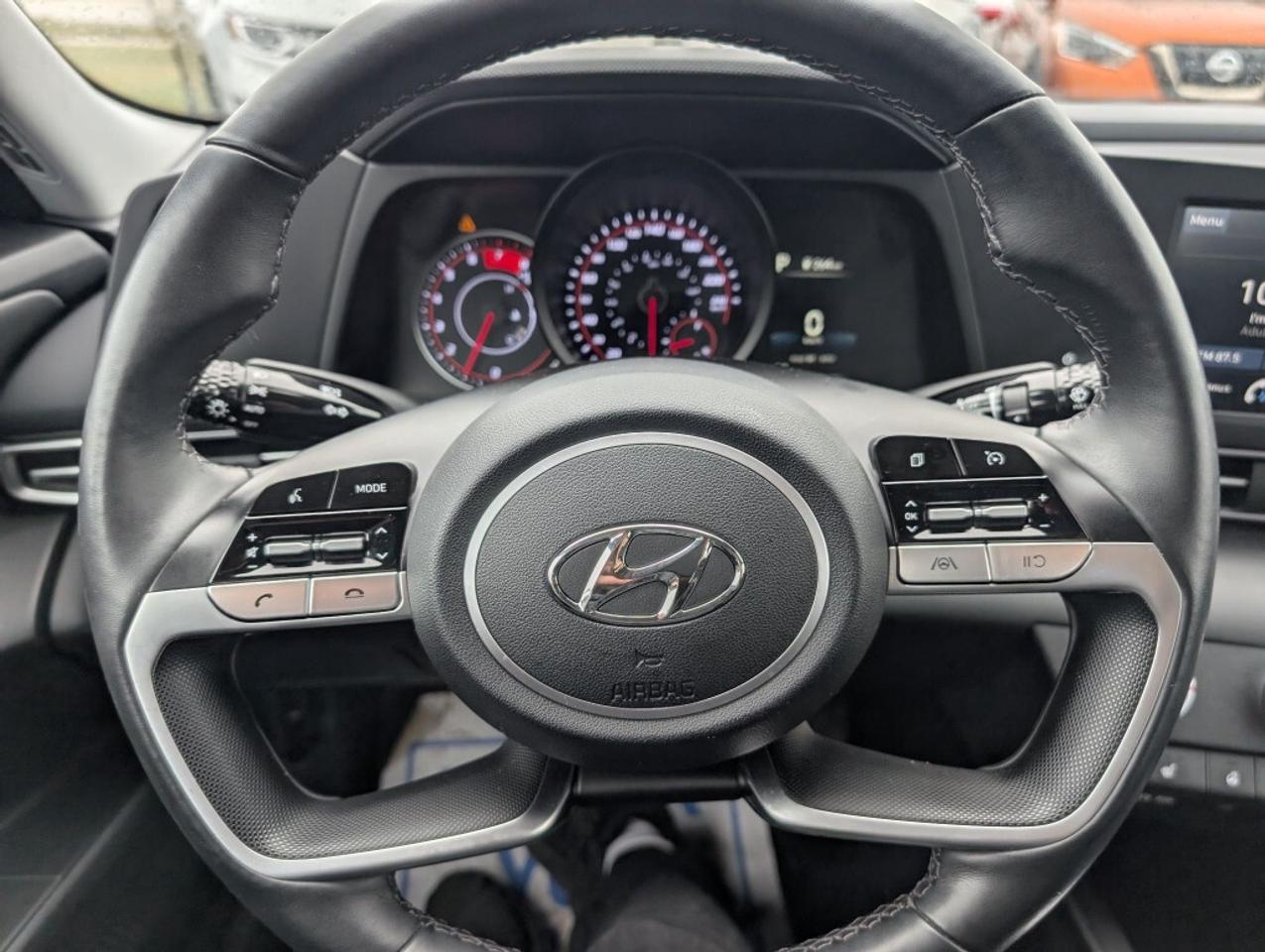 2023 Hyundai Elantra Preferred   CAMERA   HTD SEATS   CARPLAY Photo