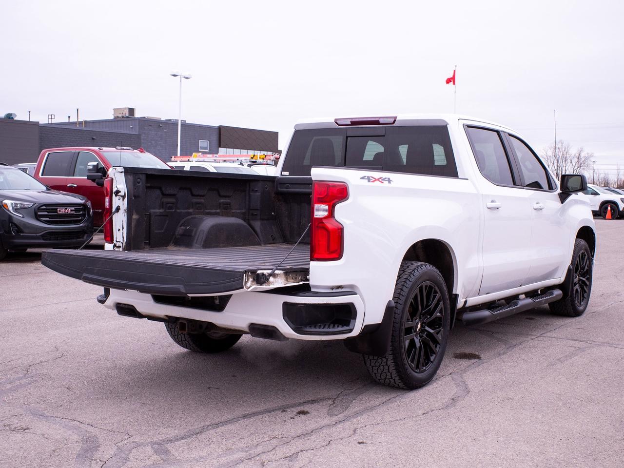 2020 Chevrolet Silverado 1500 RST - Keyless Start   Cloth Seats Photo