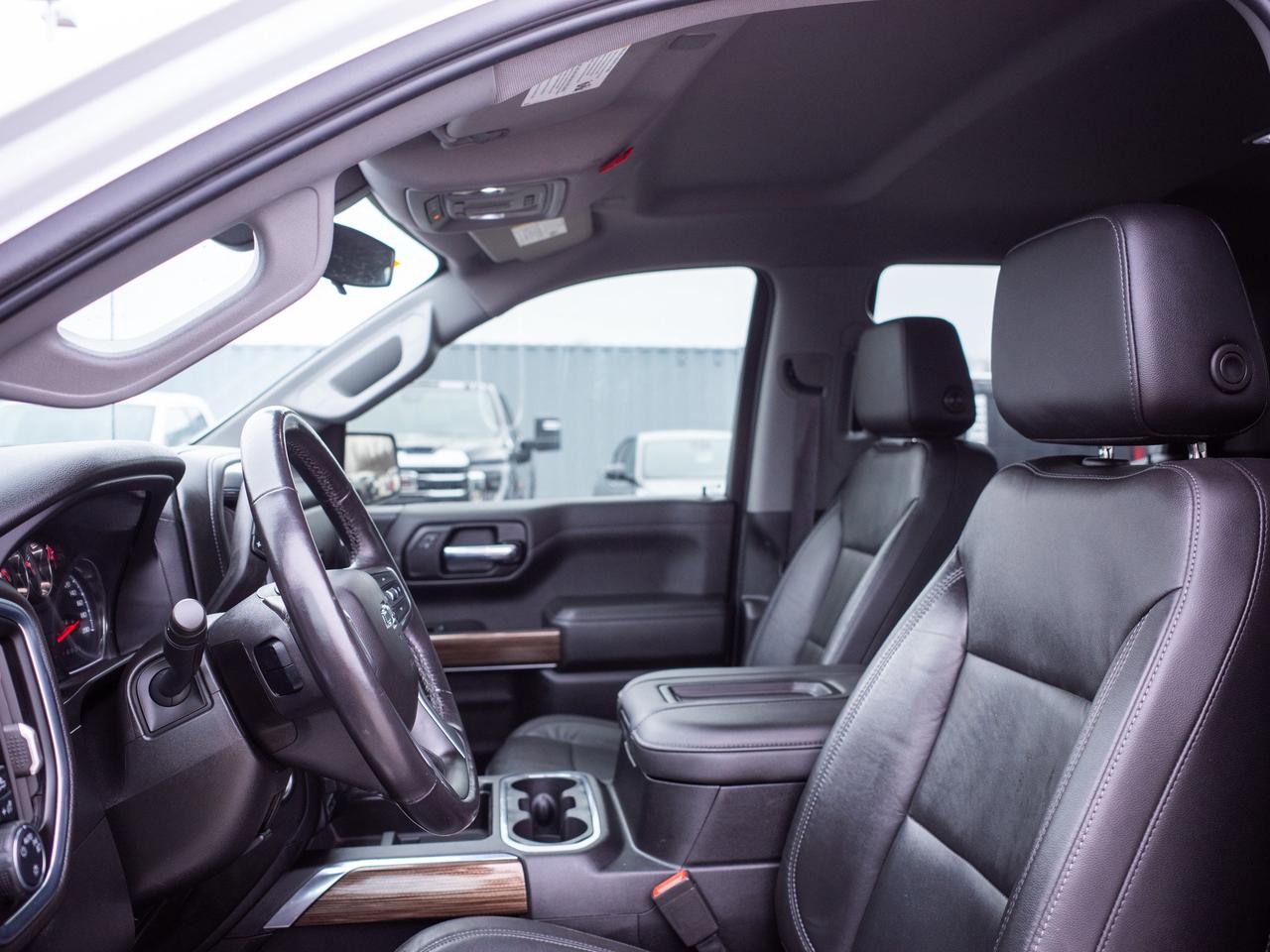 2020 Chevrolet Silverado 1500 RST - Keyless Start   Cloth Seats Photo