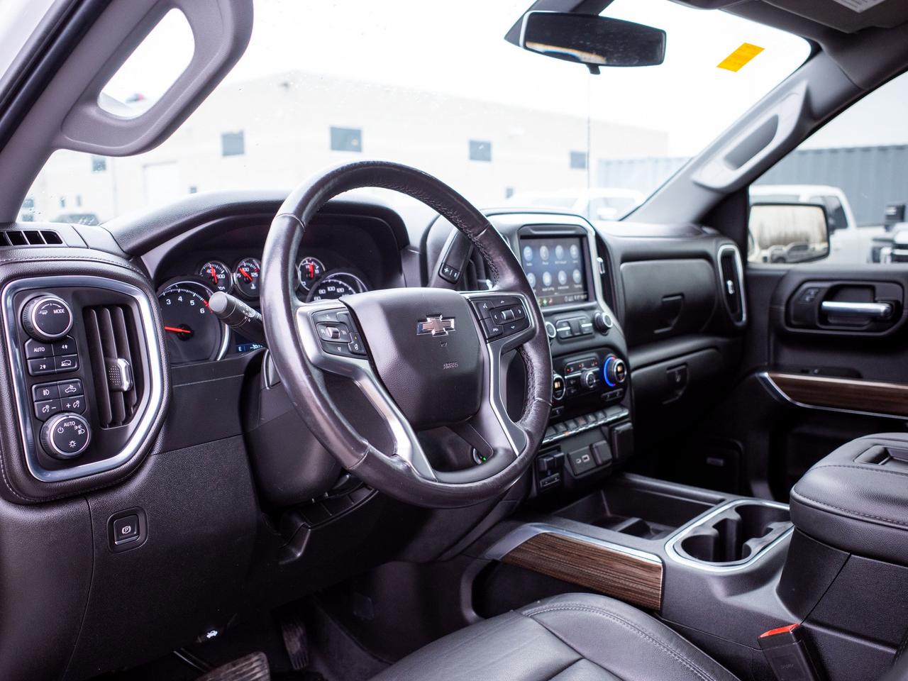 2020 Chevrolet Silverado 1500 RST - Keyless Start   Cloth Seats Photo
