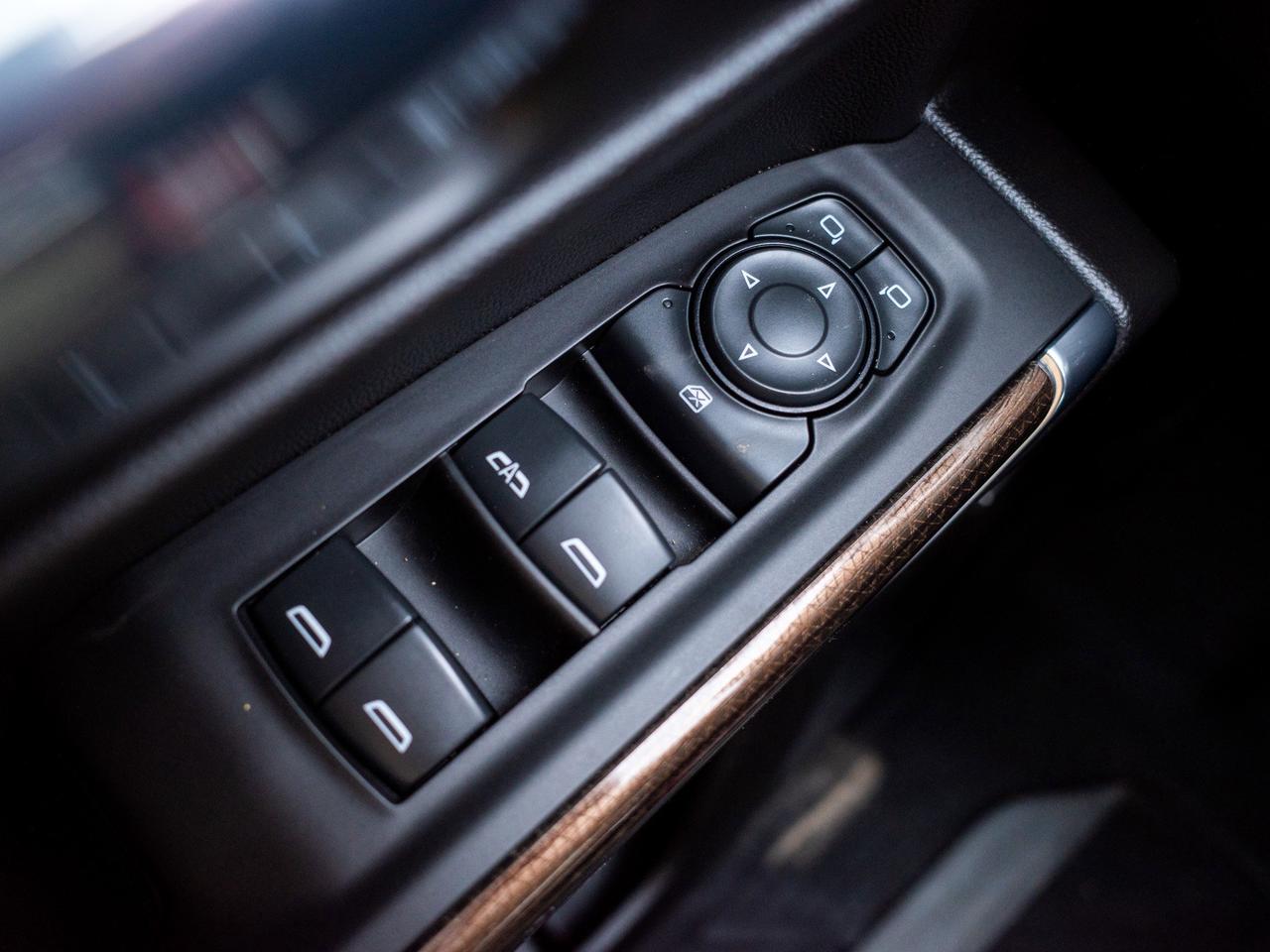 2020 Chevrolet Silverado 1500 RST - Keyless Start   Cloth Seats Photo