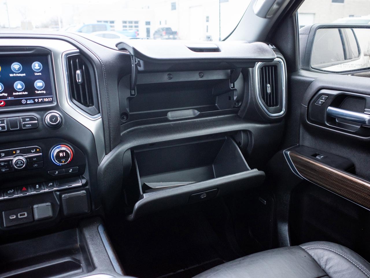 2020 Chevrolet Silverado 1500 RST - Keyless Start   Cloth Seats Photo