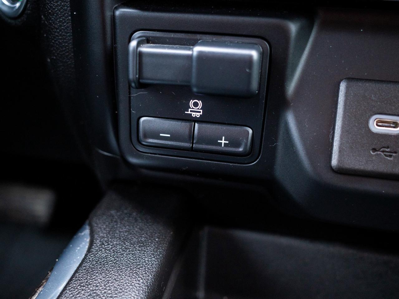 2020 Chevrolet Silverado 1500 RST - Keyless Start   Cloth Seats Photo