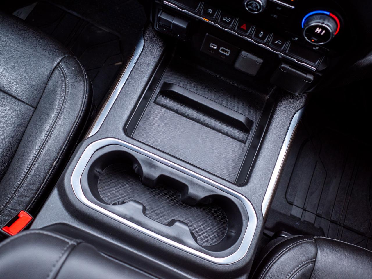 2020 Chevrolet Silverado 1500 RST - Keyless Start   Cloth Seats Photo