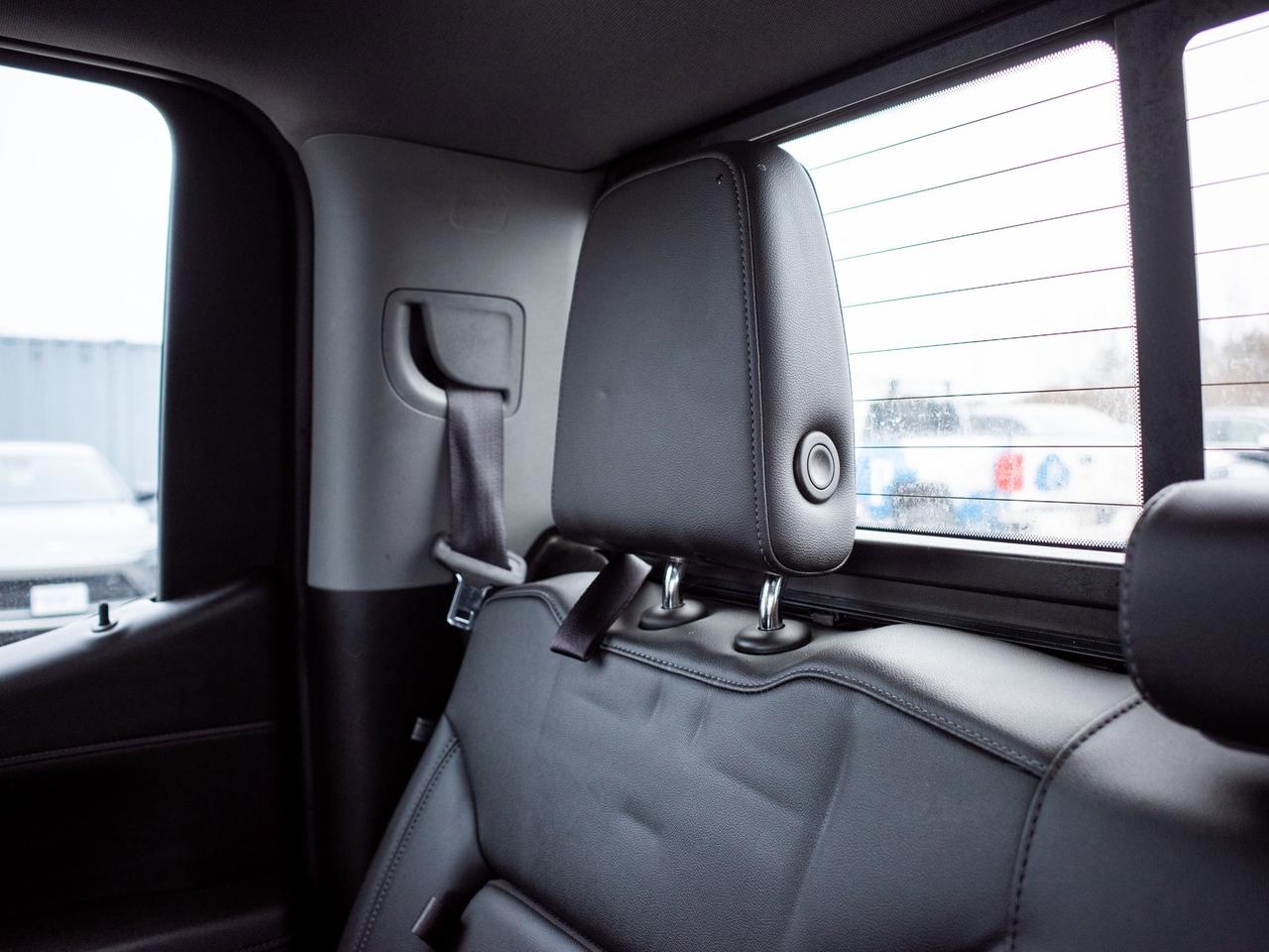 2020 Chevrolet Silverado 1500 RST - Keyless Start   Cloth Seats Photo