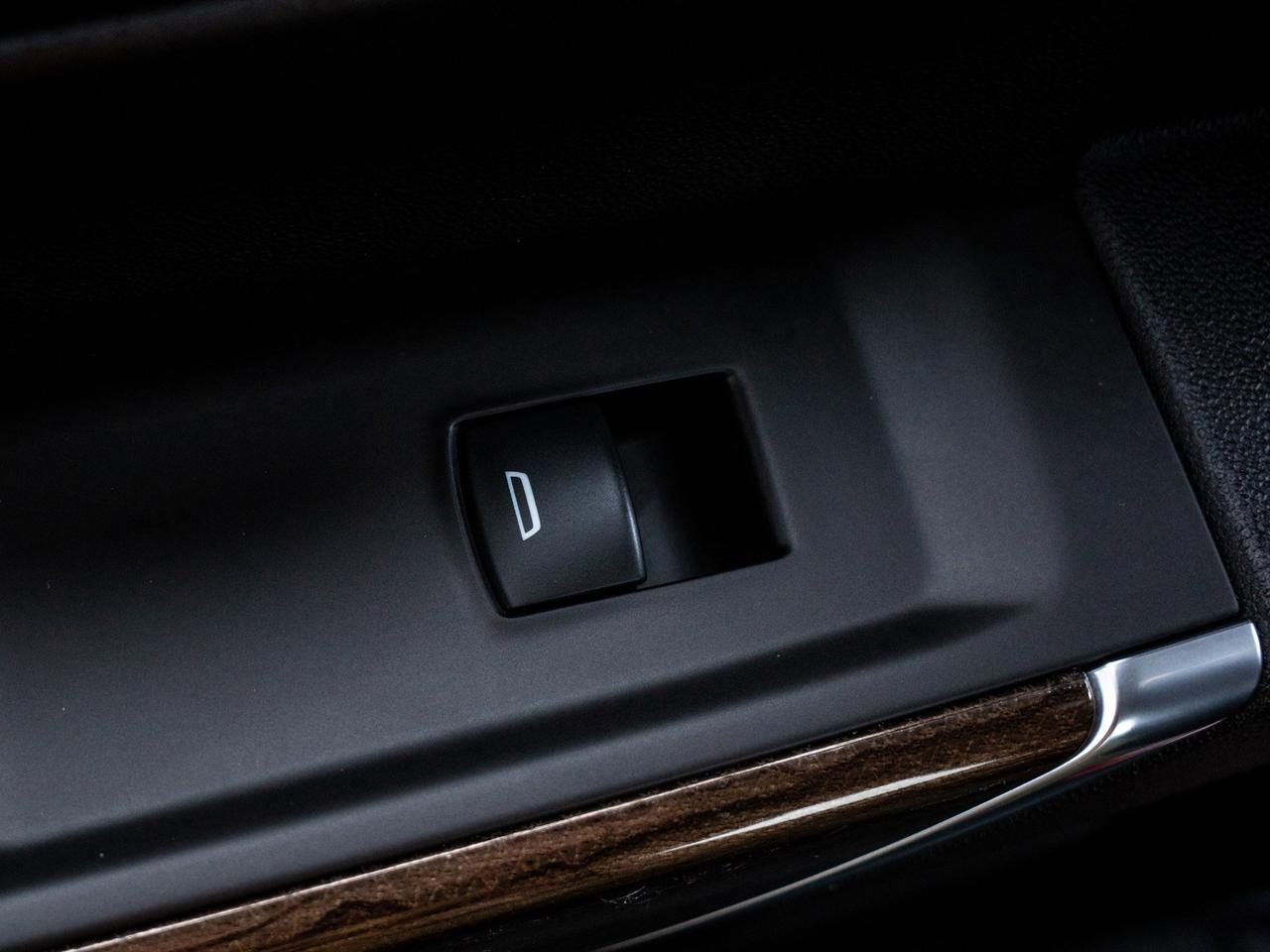 2020 Chevrolet Silverado 1500 RST - Keyless Start   Cloth Seats Photo