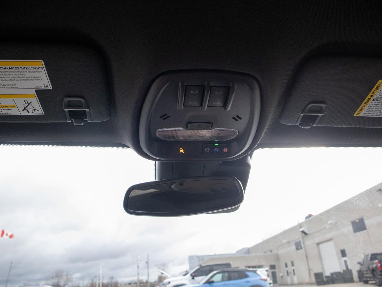 2025 Buick Envista Avenir - Blind Spot Monitor   Power Liftgate Photo