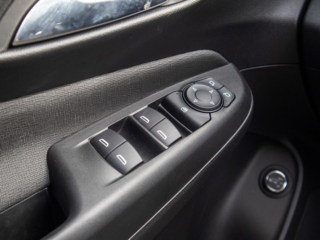 2025 Buick Envista Avenir - Blind Spot Monitor   Power Liftgate Photo