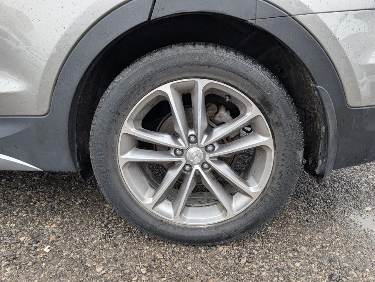 2017 Hyundai Santa Fe Sport Ultimate AWD   NAV   LEATHER   PANOROOF   CAMERA Photo