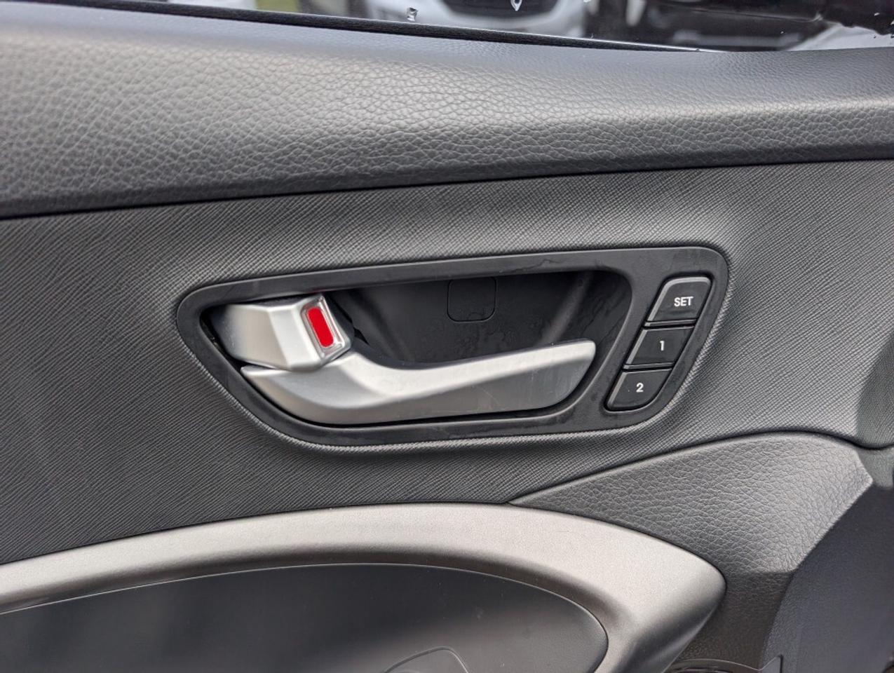 2017 Hyundai Santa Fe Sport Ultimate AWD   NAV   LEATHER   PANOROOF   CAMERA Photo