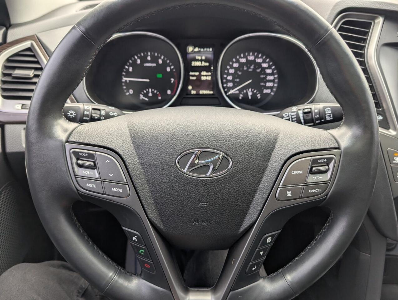 2017 Hyundai Santa Fe Sport Ultimate AWD   NAV   LEATHER   PANOROOF   CAMERA Photo
