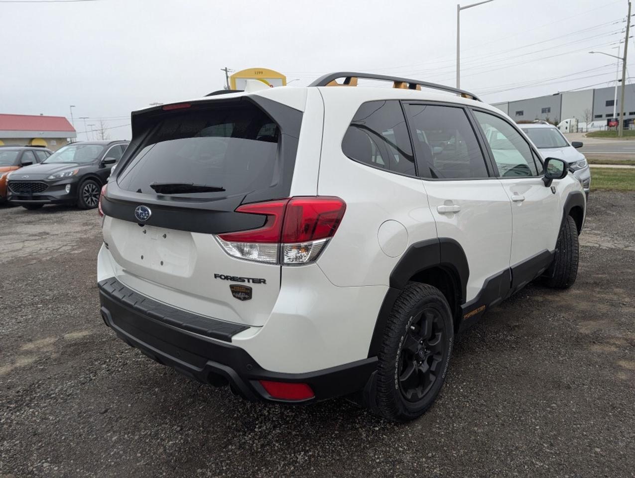 2023 Subaru Forester Wilderness  LEATHER PANOROOF CAMERA BLIND SPOT Photo
