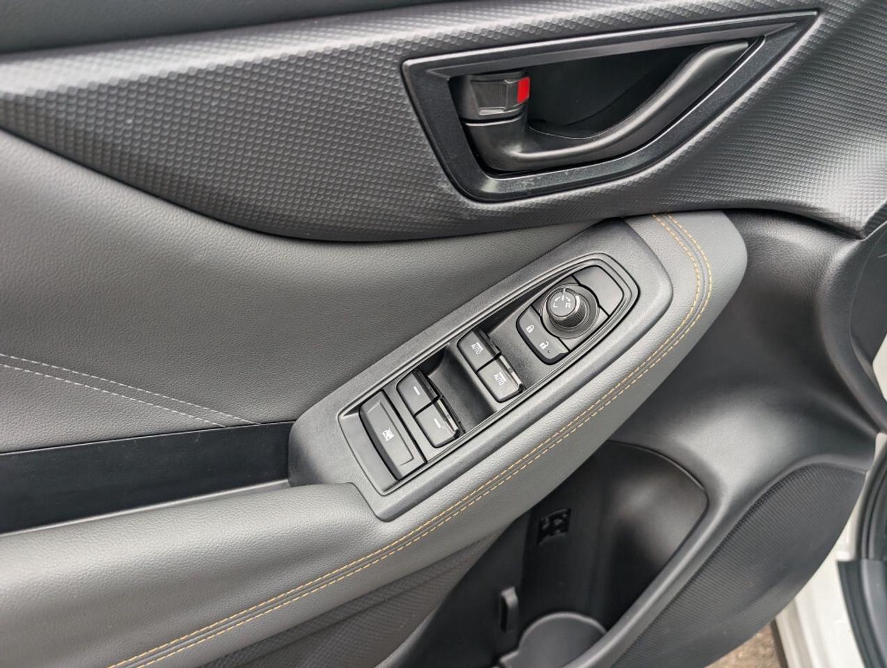 2023 Subaru Forester Wilderness  LEATHER PANOROOF CAMERA BLIND SPOT Photo