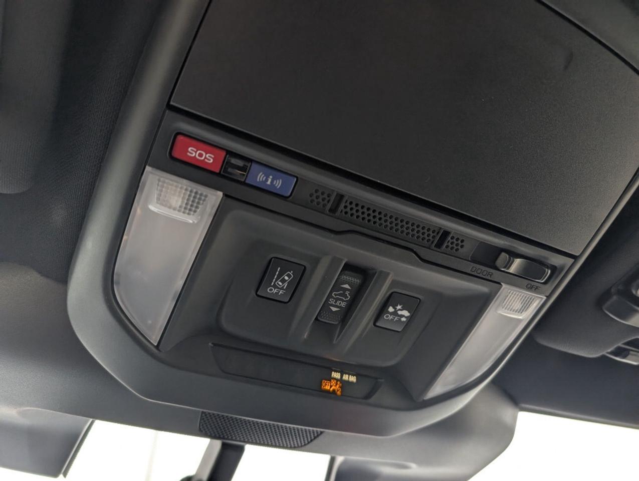 2023 Subaru Forester Wilderness  LEATHER PANOROOF CAMERA BLIND SPOT Photo