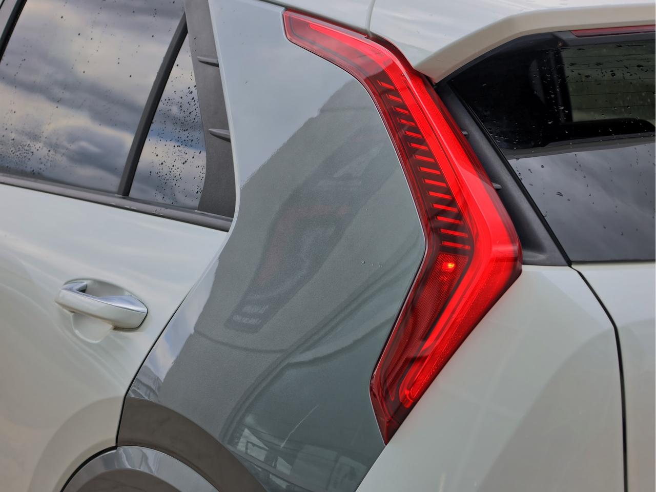 2023 Kia Niro EV Limited   Leather   Pwr Liftgate   Premium Sound Photo