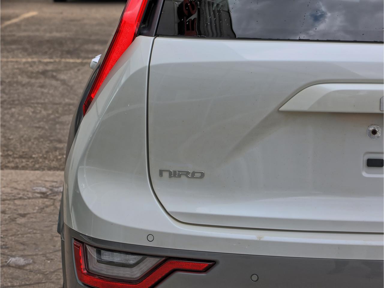 2023 Kia Niro EV Limited   Leather   Pwr Liftgate   Premium Sound Photo