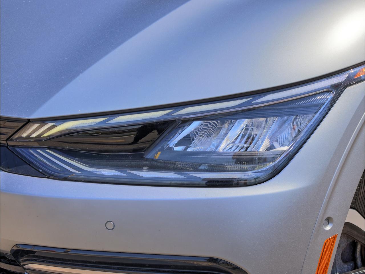 2022 Kia EV6 AWD Long Range w-GT-Line Pkg 2 Photo