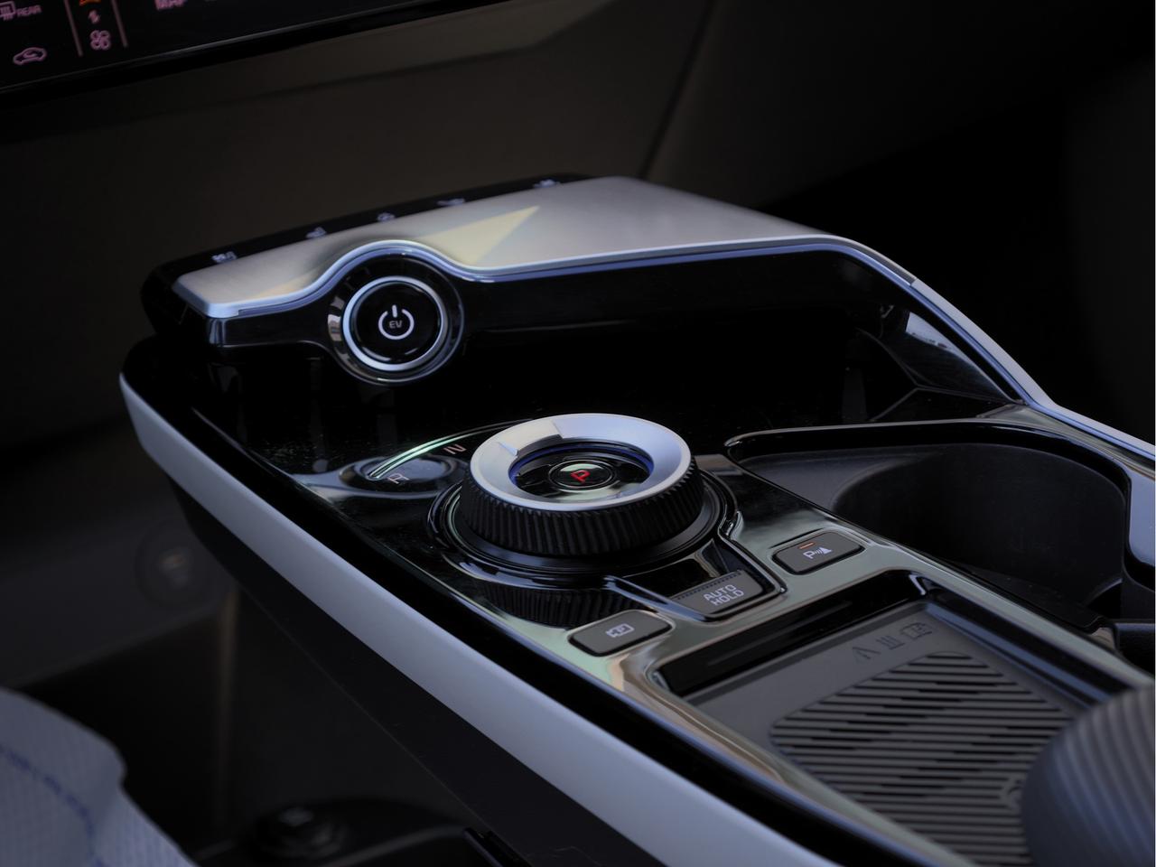2022 Kia EV6 AWD Long Range w-GT-Line Pkg 2 Photo