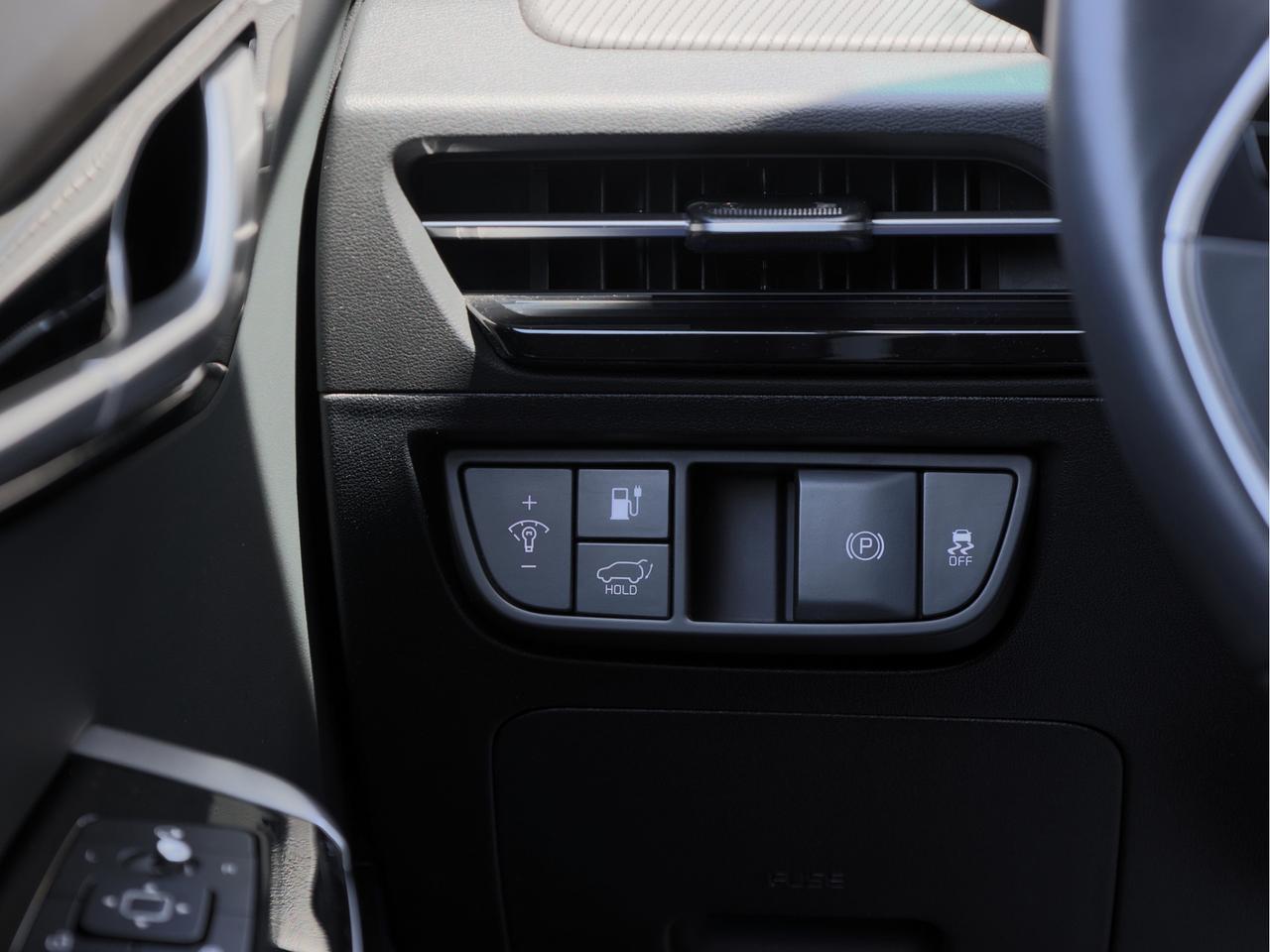2022 Kia EV6 AWD Long Range w-GT-Line Pkg 2 Photo