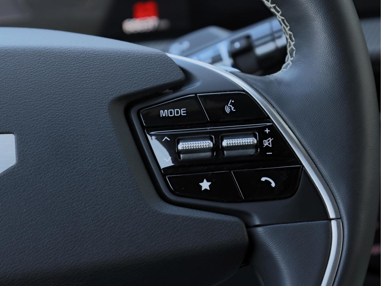 2022 Kia EV6 AWD Long Range w-GT-Line Pkg 2 Photo