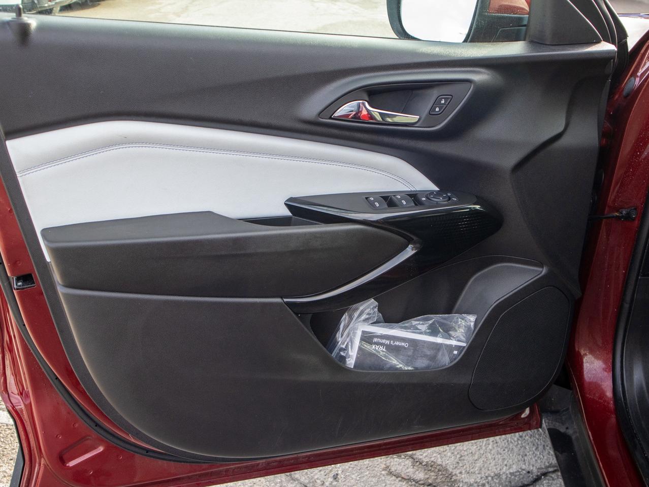 2025 Chevrolet Trax LT - Heated Seats   Lane Assist Photo