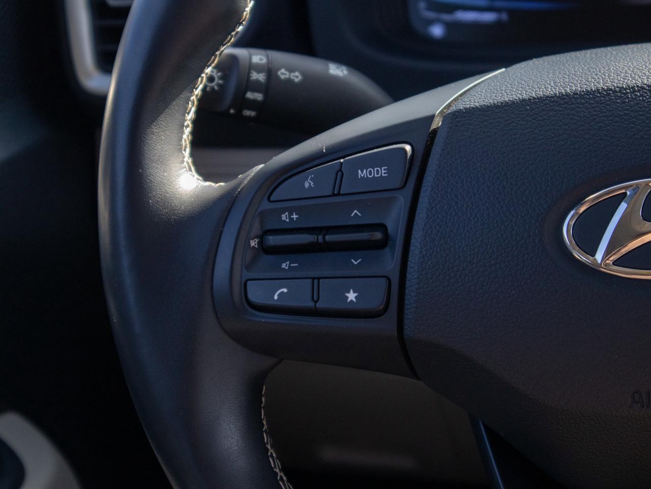 2023 Hyundai Venue Ultimate - Heated Seats   Keyless Entry Photo