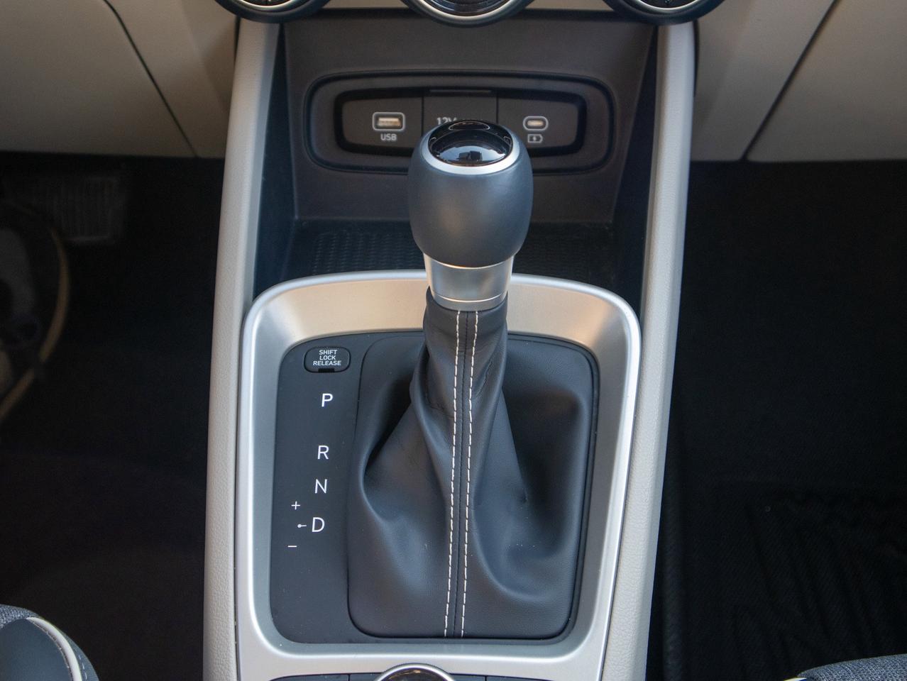 2023 Hyundai Venue Ultimate - Heated Seats   Keyless Entry Photo