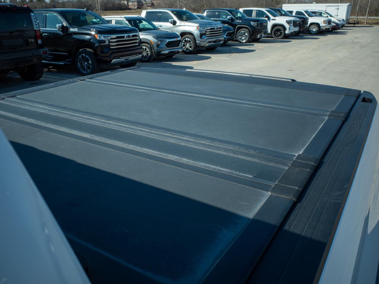 2019 Chevrolet Silverado 1500 RST - Keyless Entry   Tow Hooks Photo