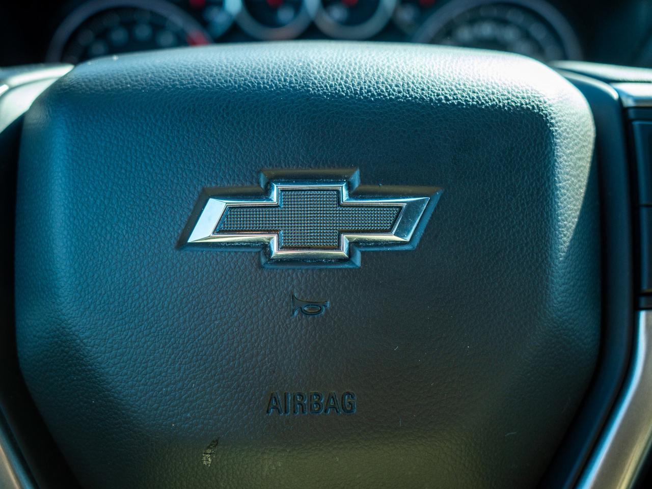 2019 Chevrolet Silverado 1500 RST - Keyless Entry   Tow Hooks Photo