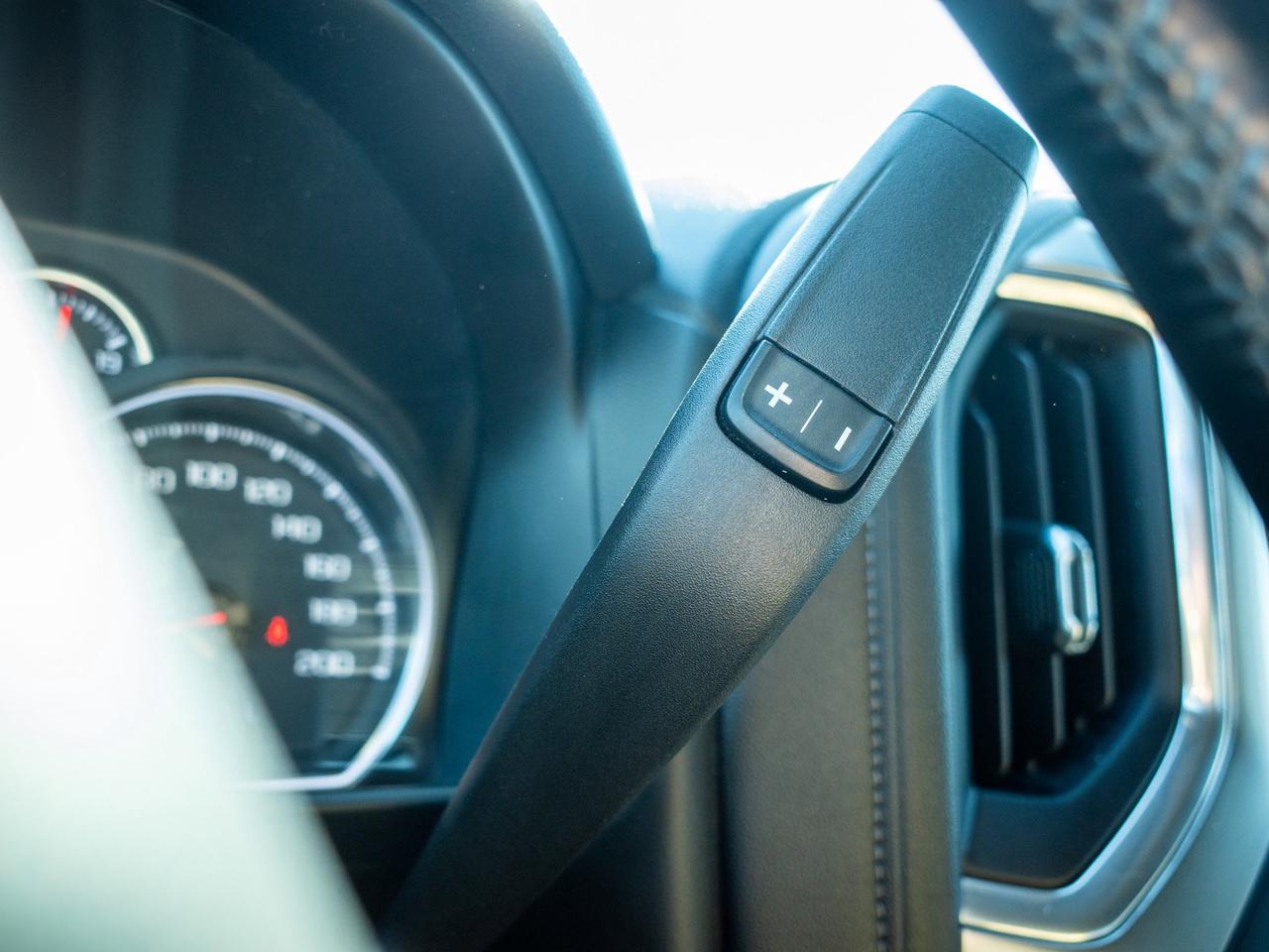 2019 Chevrolet Silverado 1500 RST - Keyless Entry   Tow Hooks Photo
