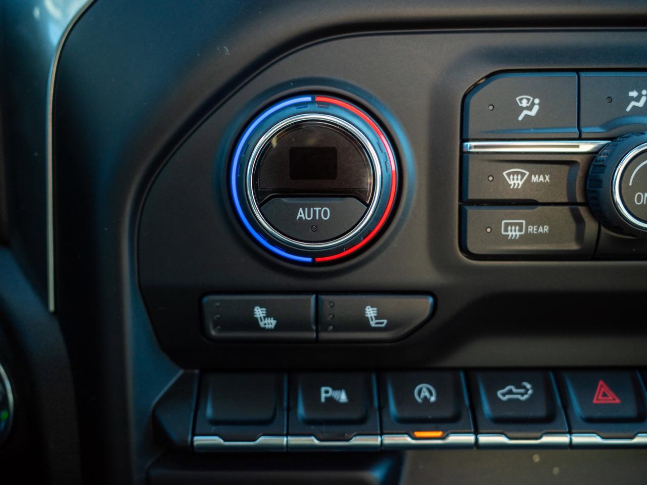 2019 Chevrolet Silverado 1500 RST - Keyless Entry   Tow Hooks Photo