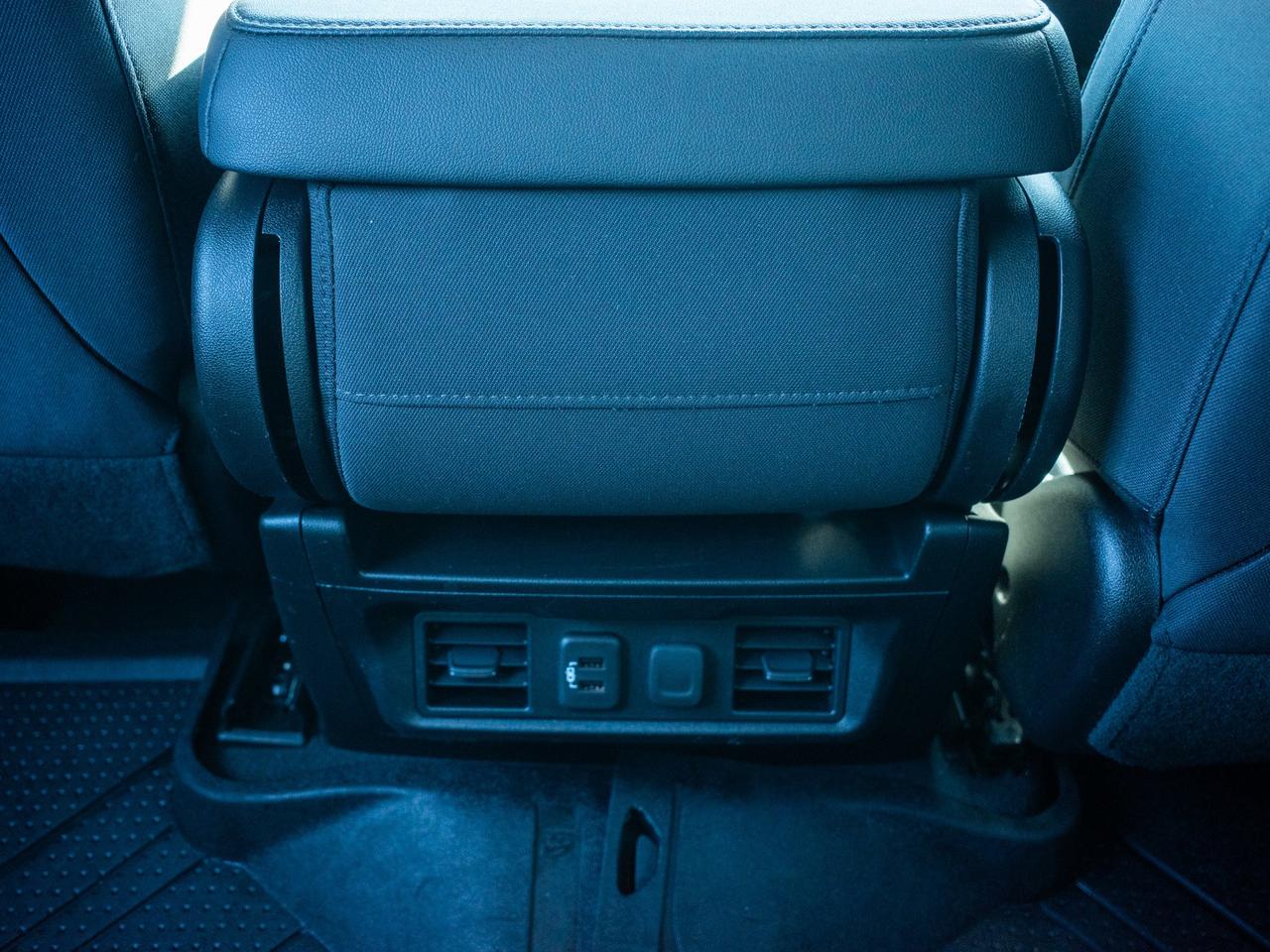 2019 Chevrolet Silverado 1500 RST - Keyless Entry   Tow Hooks Photo