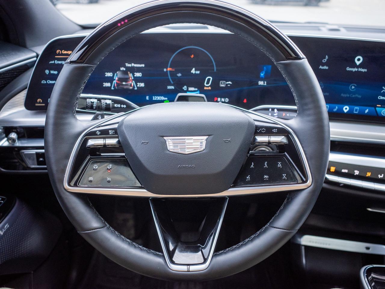 2023 Cadillac LYRIQ RWD Luxury - Rain Sensing Wipers   Hands Free Lift Photo