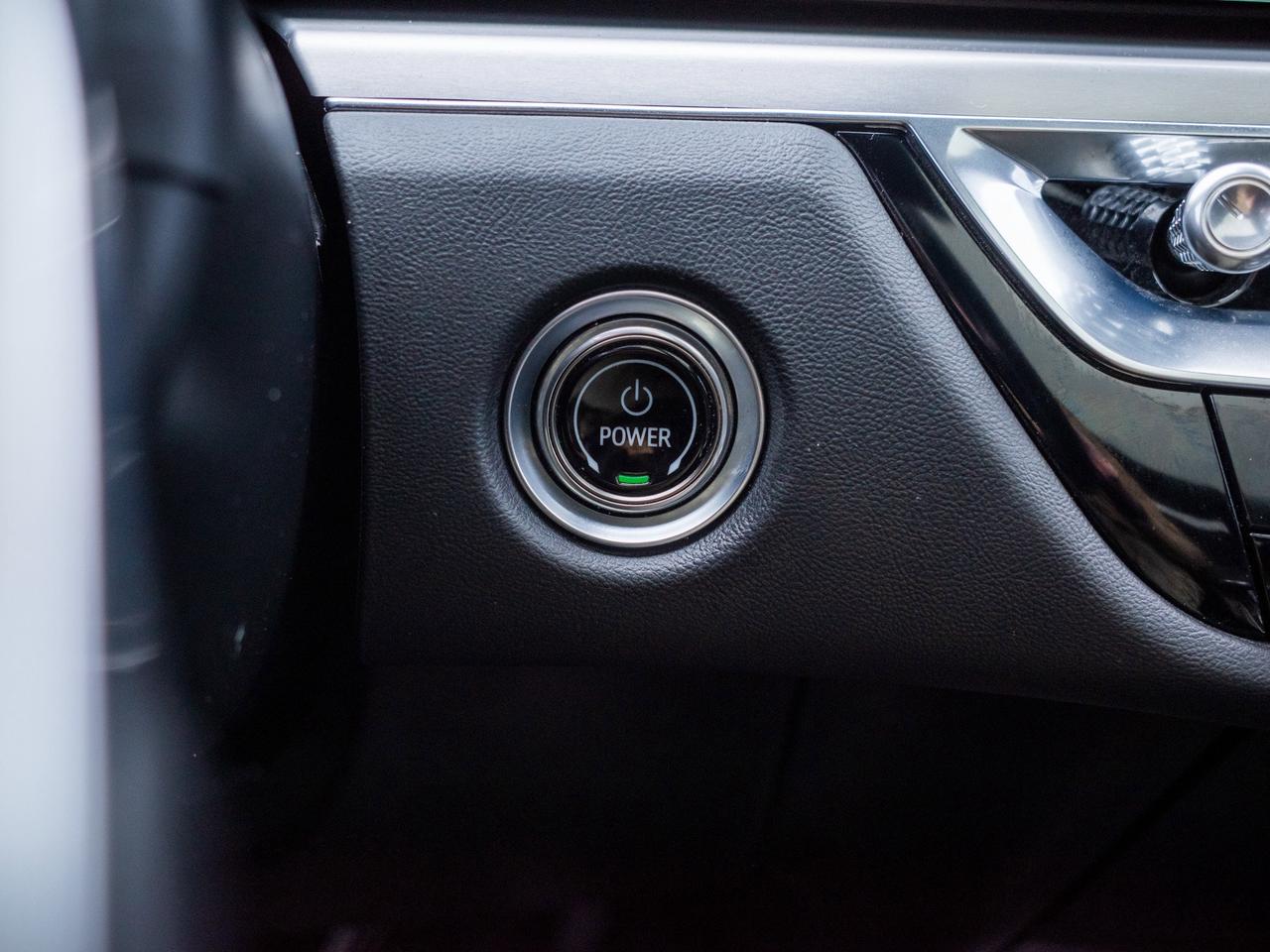 2023 Cadillac LYRIQ RWD Luxury - Rain Sensing Wipers   Hands Free Lift Photo