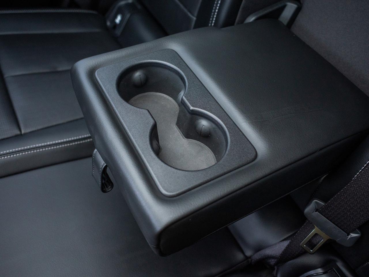 2023 Cadillac LYRIQ RWD Luxury - Rain Sensing Wipers   Hands Free Lift Photo