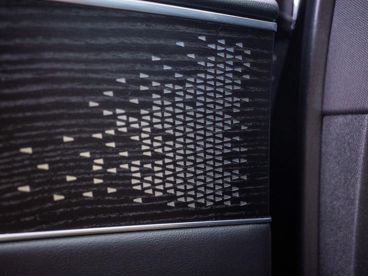 2023 Cadillac LYRIQ RWD Luxury - Rain Sensing Wipers   Hands Free Lift Photo