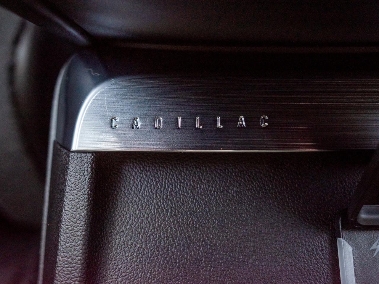 2023 Cadillac LYRIQ RWD Luxury - Rain Sensing Wipers   Hands Free Lift Photo