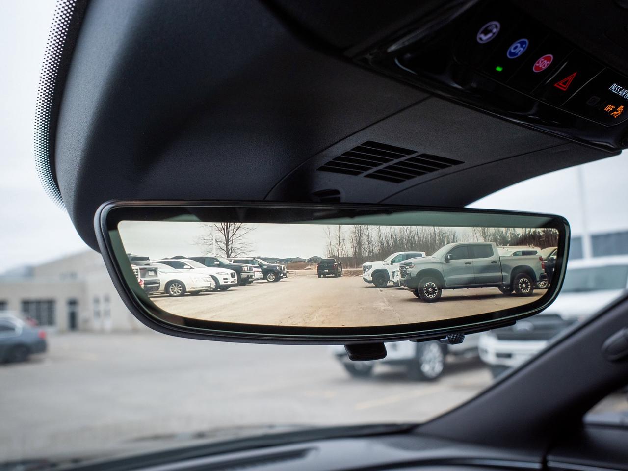 2023 Cadillac LYRIQ RWD Luxury - Rain Sensing Wipers   Hands Free Lift Photo