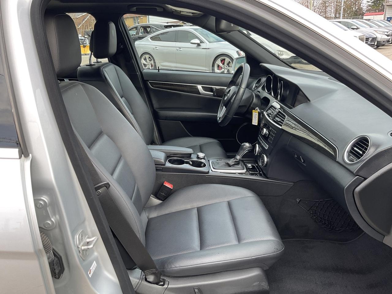 2014 Mercedes-Benz C-Class C300 4MATIC Sport Sedan - LEATHER! NAV! BACK-UP CA Photo