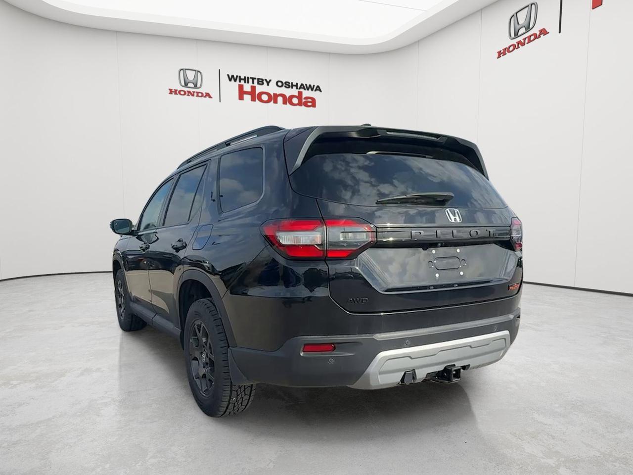 2025 Honda Pilot TrailSport AWD Photo