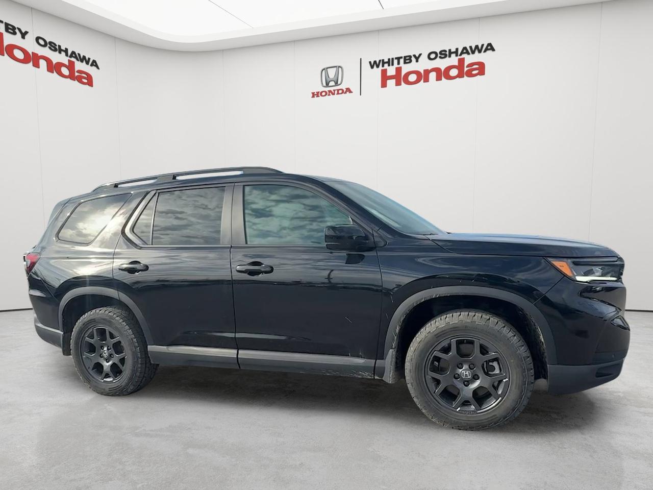 2025 Honda Pilot TrailSport AWD Photo