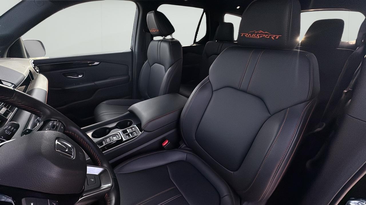 2025 Honda Pilot TrailSport AWD Photo