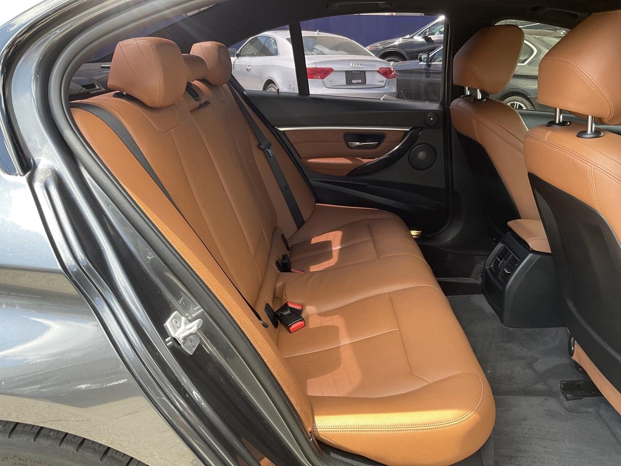 2017 BMW 3 Series 340i xDrive Sedan - LEATHER! NAV! BACK-UP CAM! H/K Photo