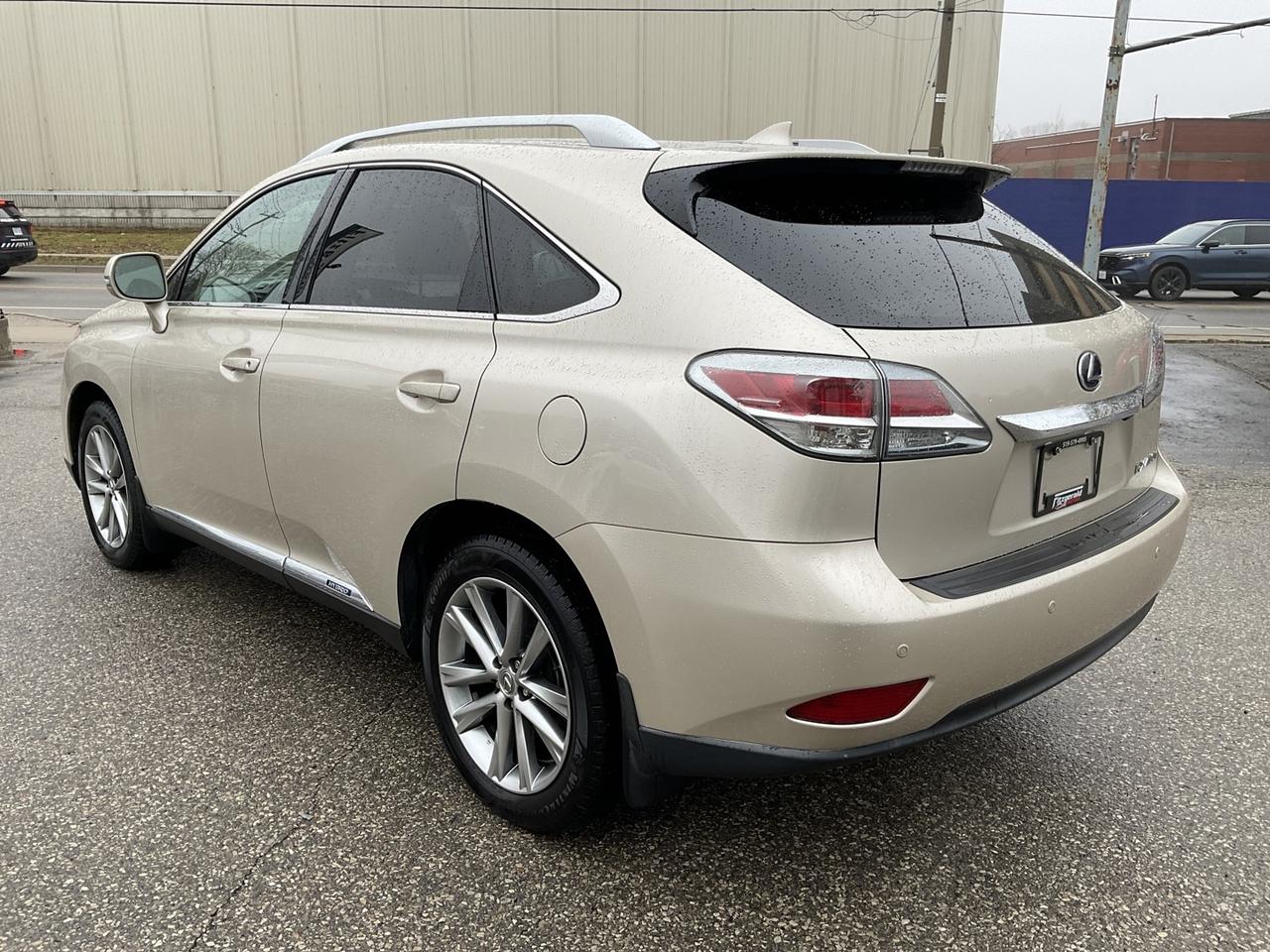 2015 Lexus RX 450h AWD - LEATHER! HUD! NAV! BACK-UP CAM! BSM! MARK LE Photo