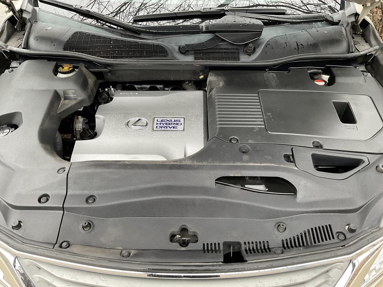 2015 Lexus RX 450h AWD - LEATHER! HUD! NAV! BACK-UP CAM! BSM! MARK LE Photo