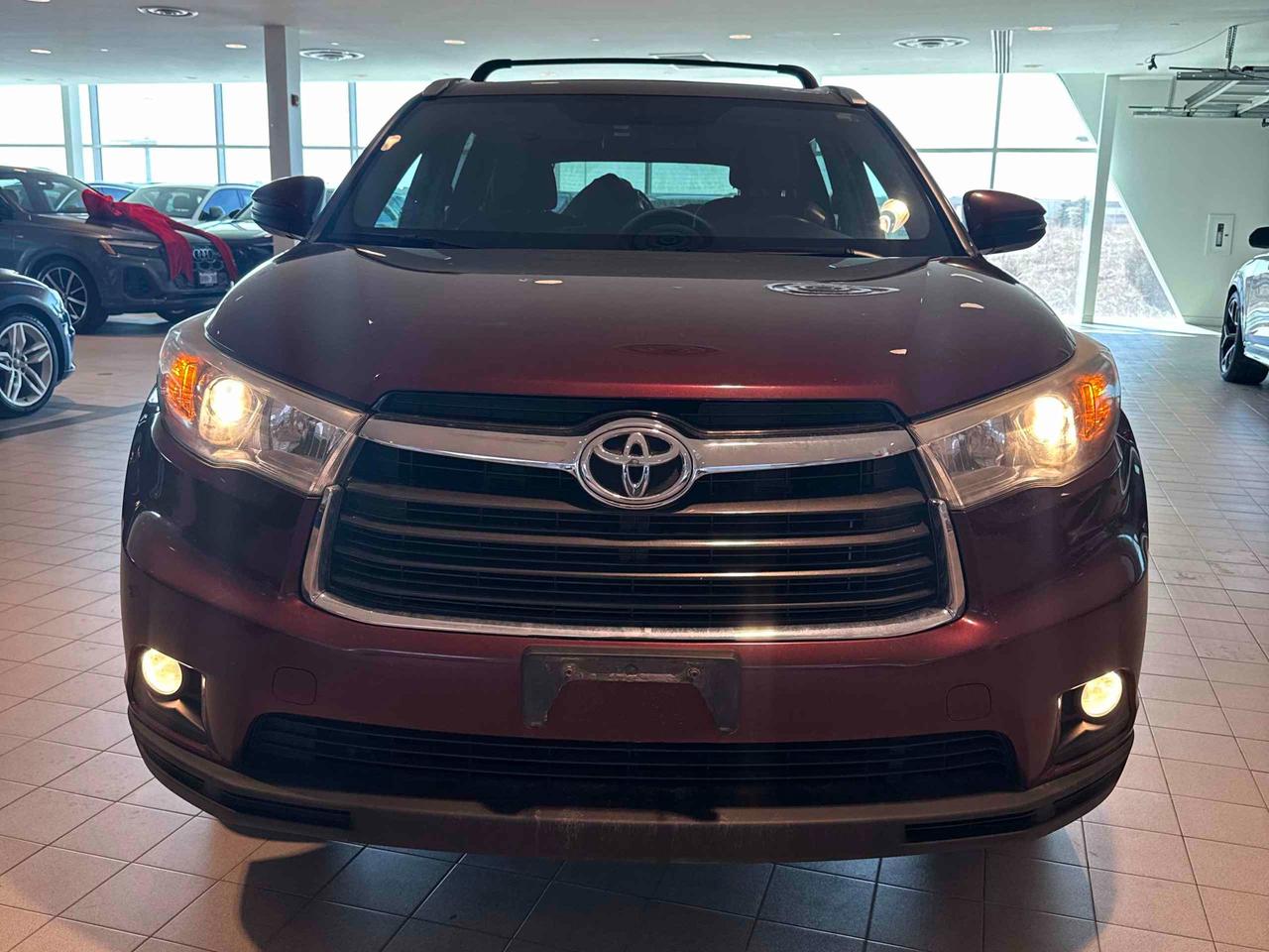 2016 Toyota Highlander Limited AWD V6 - LEATHER! NAV! BACK-UP CAM! BSM! 7 Photo