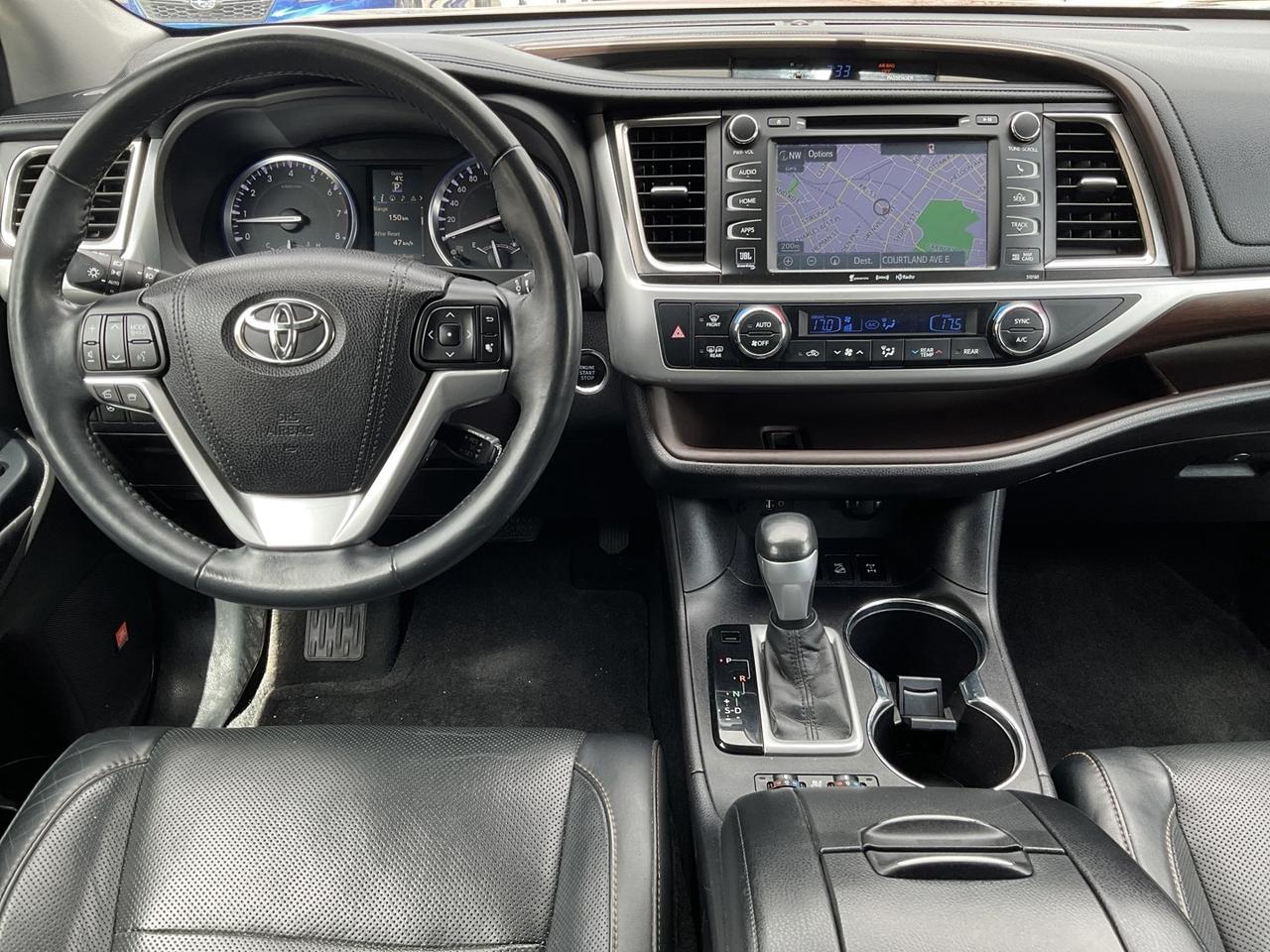 2016 Toyota Highlander Limited AWD V6 - LEATHER! NAV! BACK-UP CAM! BSM! 7 Photo