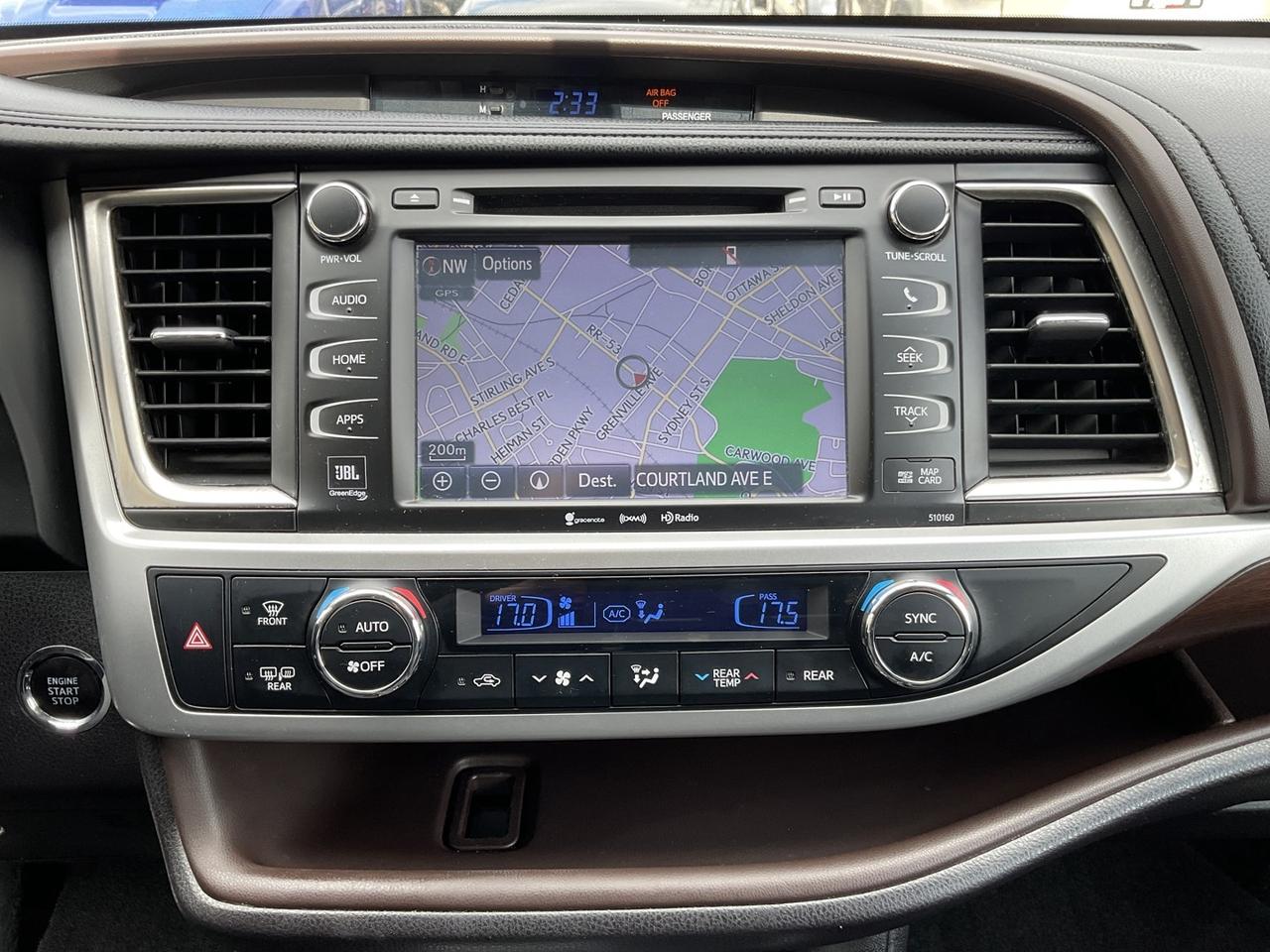 2016 Toyota Highlander Limited AWD V6 - LEATHER! NAV! BACK-UP CAM! BSM! 7 Photo