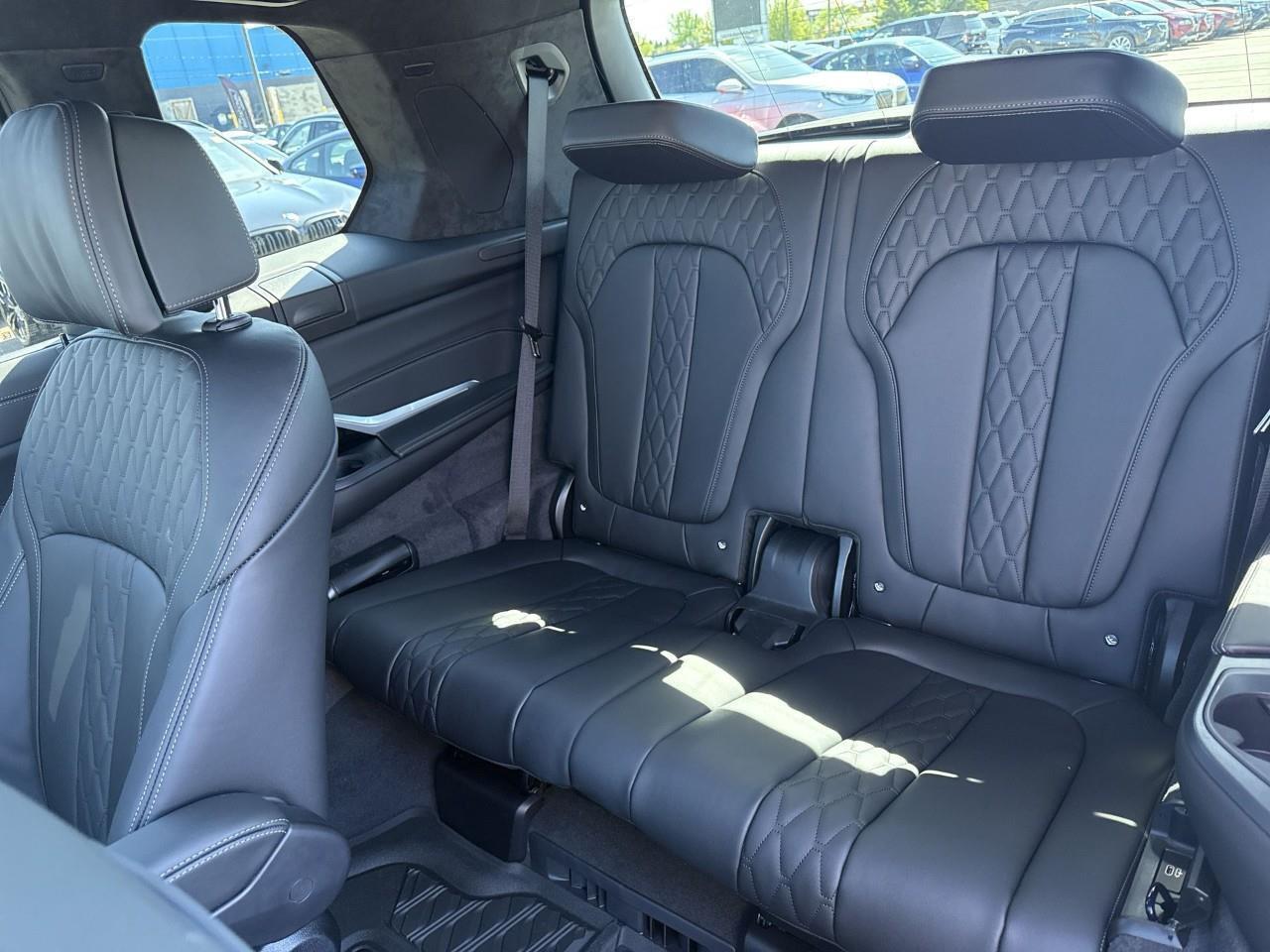 2026 BMW X7 xDrive40i Photo